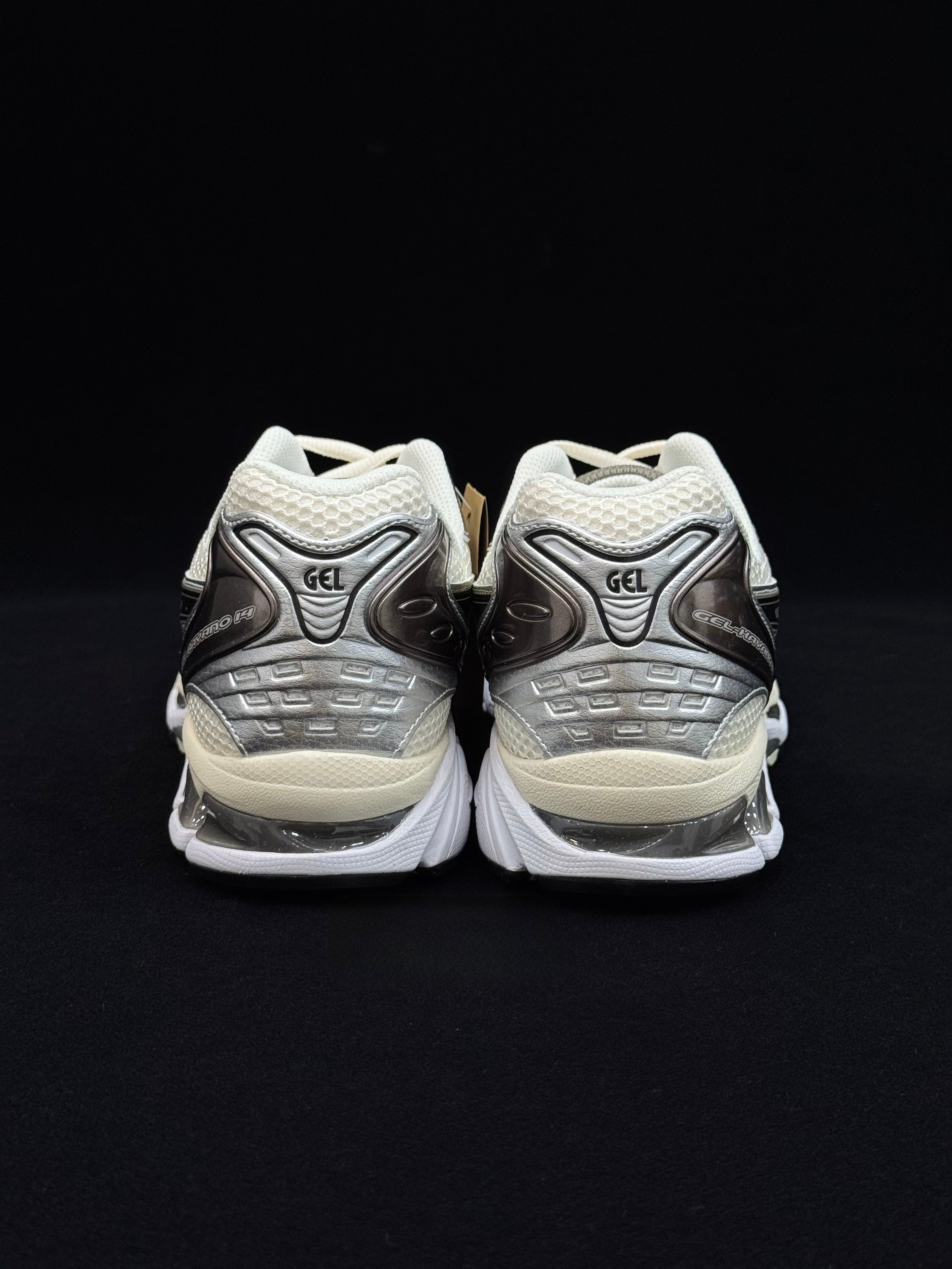 ASICS Gel‑Kayano 14 Cream / Black / Metallic Silver Trainers