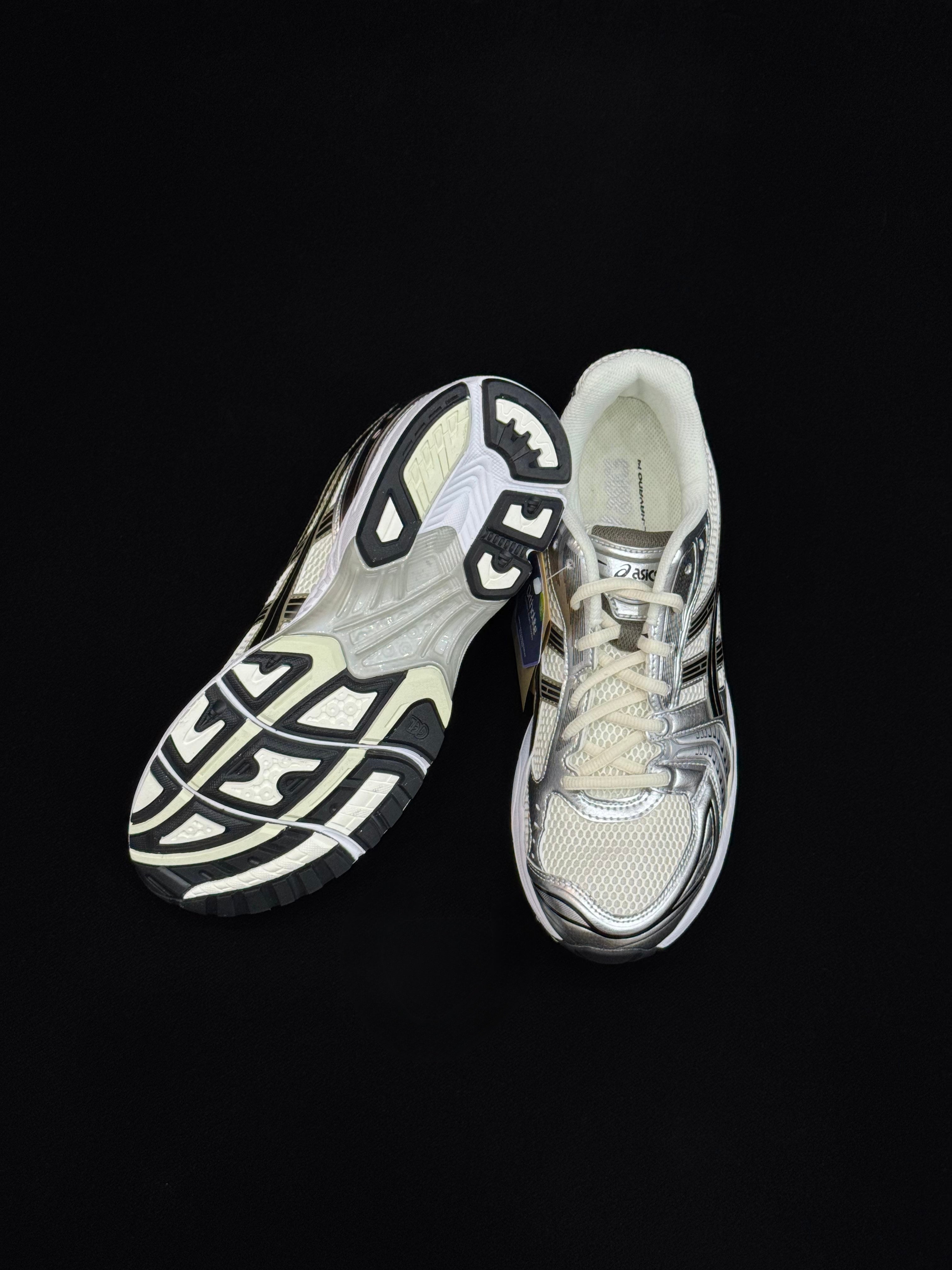 ASICS Gel‑Kayano 14 Cream / Black / Metallic Silver Trainers