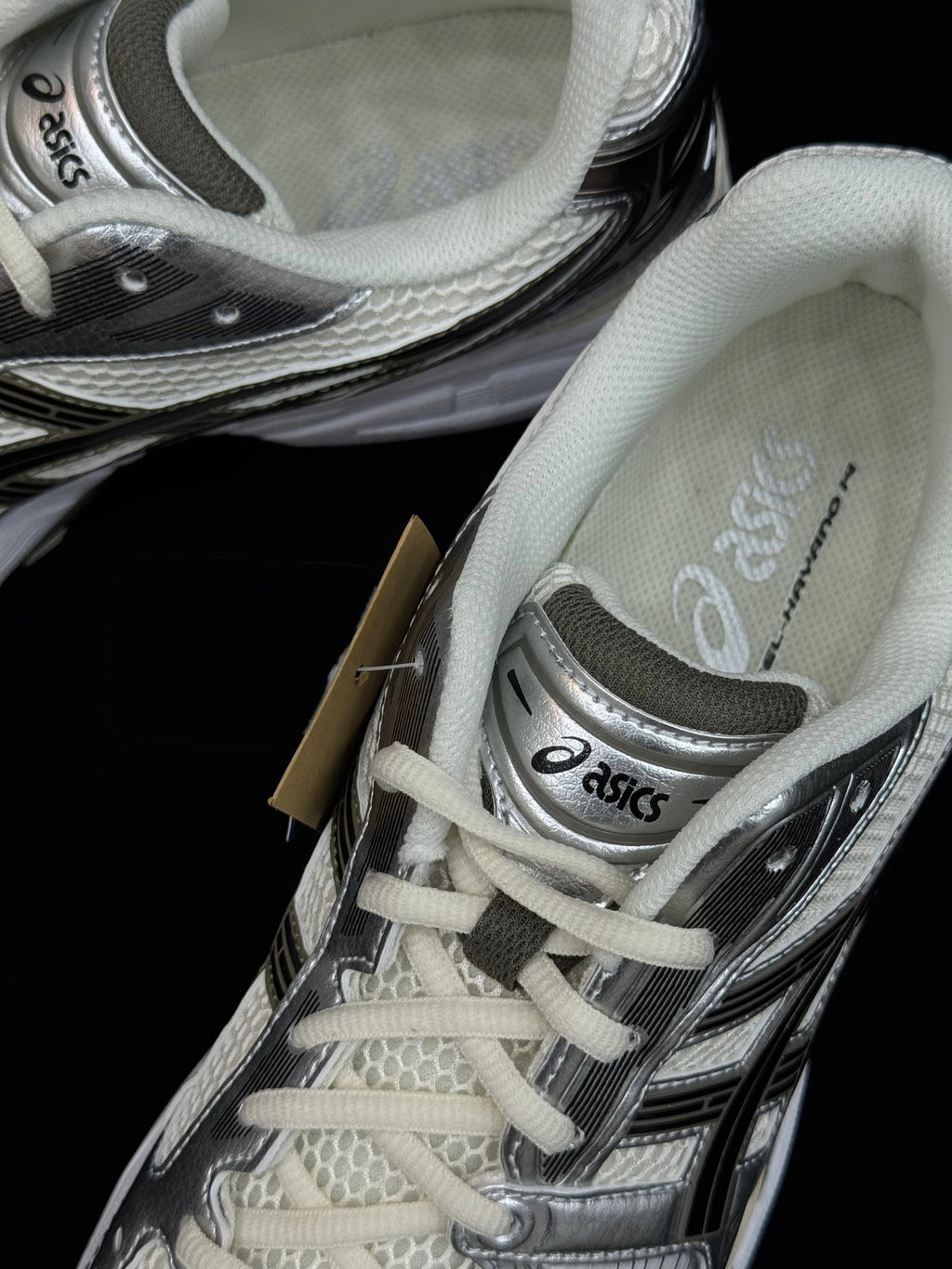 ASICS Gel‑Kayano 14 Cream / Black / Metallic Silver Trainers